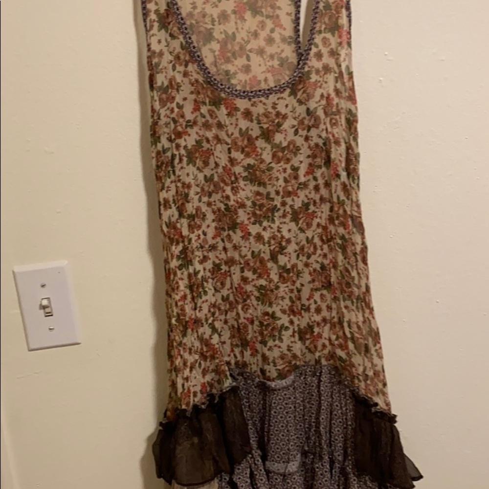 Dress - Picture 3 of 3